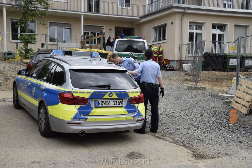 Einsatz BF Koeln Koeln Brueck Bruecker Mauspfad P12.JPG - Miklos Laubert